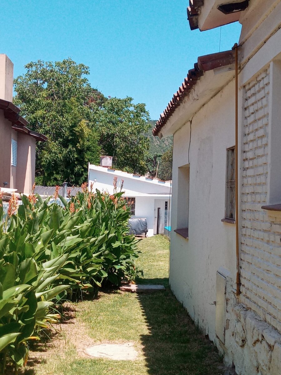 Venta complejo 6 departamentos amoblados en Carlos Paz - 12