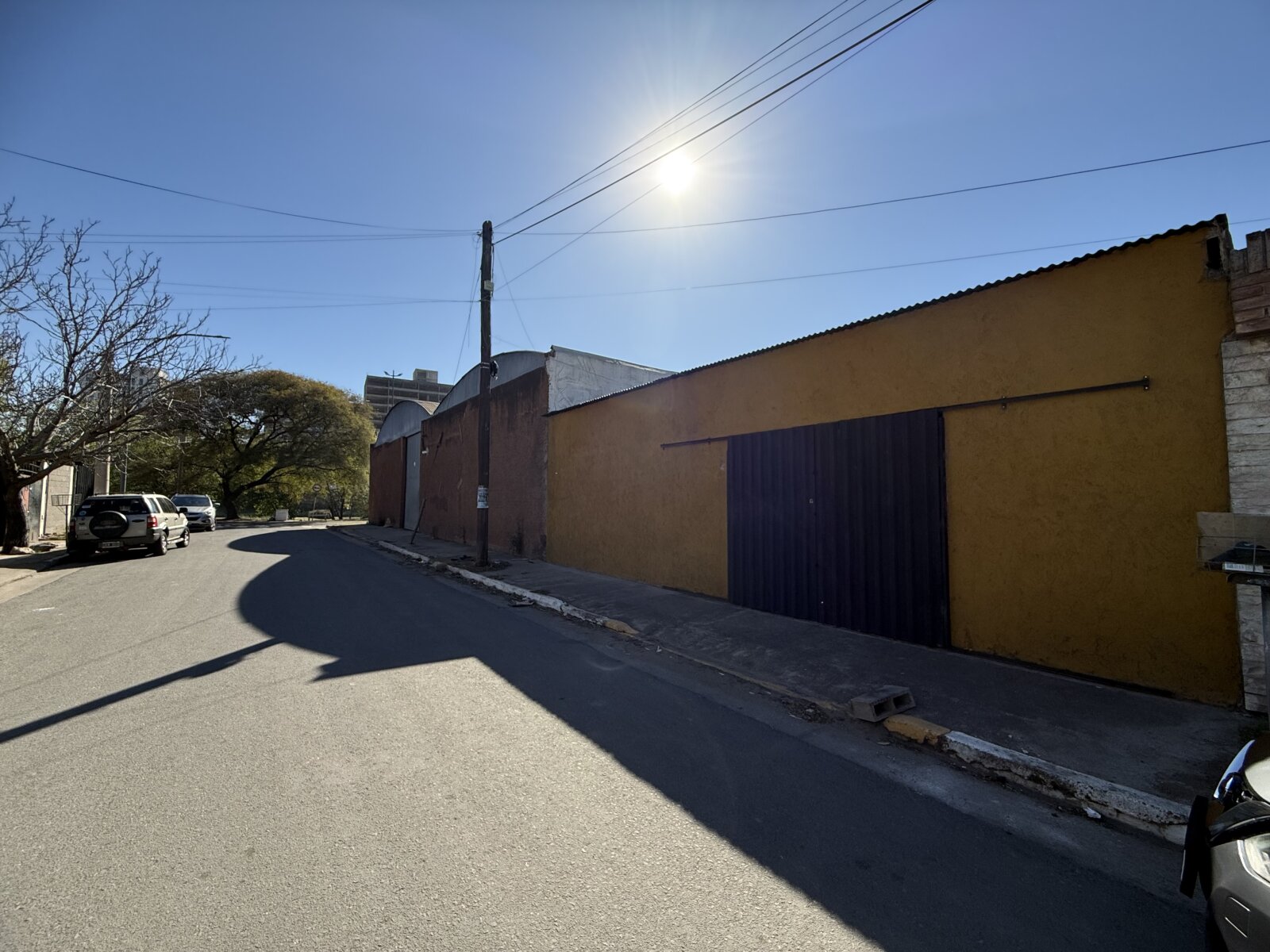 Venta galpón alberdi - 1