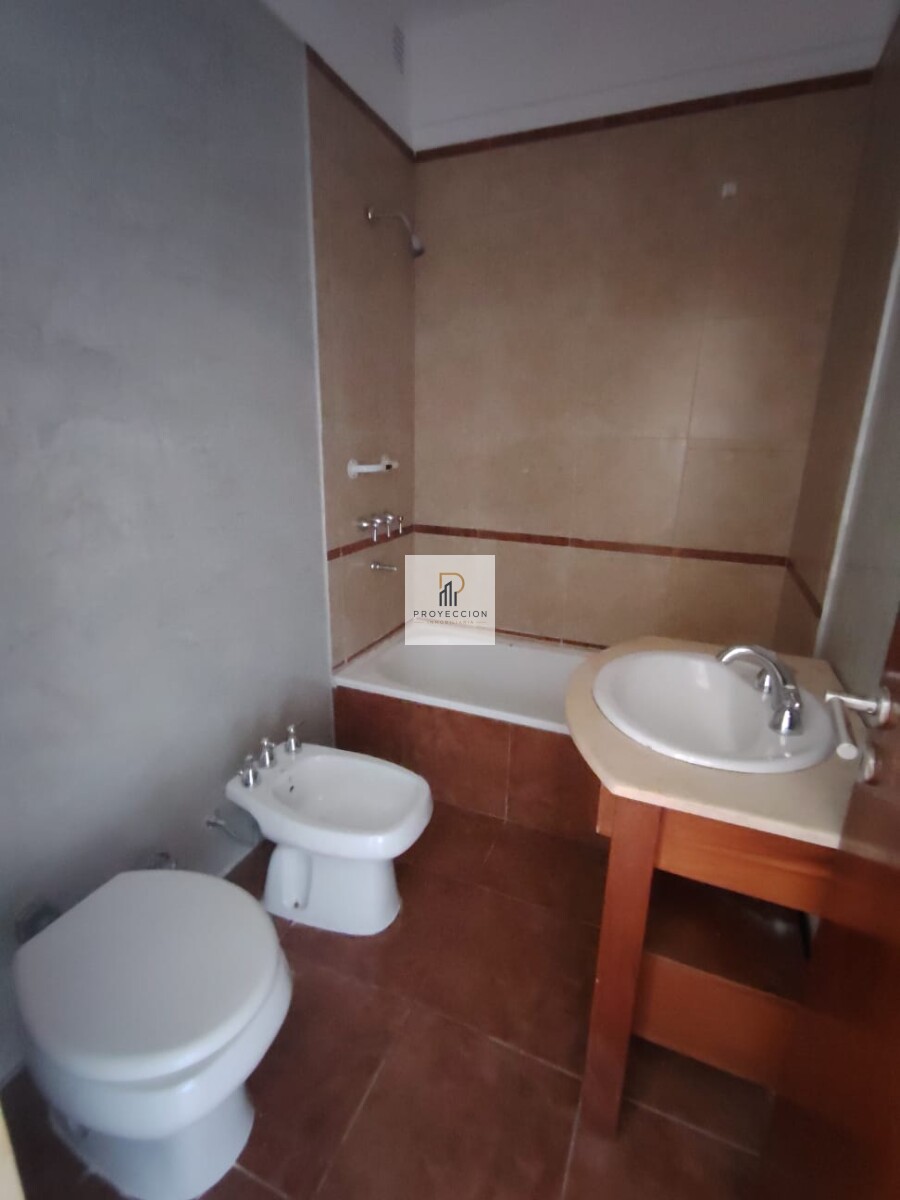 SE ALQUILA DEPARTAMENTO CENTRICO DE DOS DORMITORIOS EN POSADAS MISIONES - 10