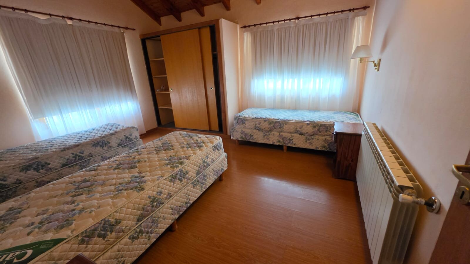 ALQUILER DE CABAÑA DE 2 DORMITORIOS AMUEBLADA EN VILLA AYELÉN, ESQUEL - 12