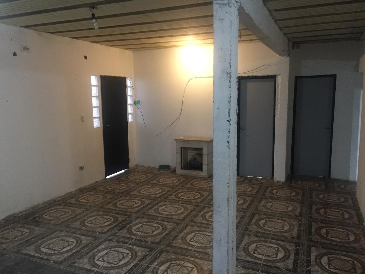 Casa 3 ambientes en planta alta con lote - Florencio Varela - 2