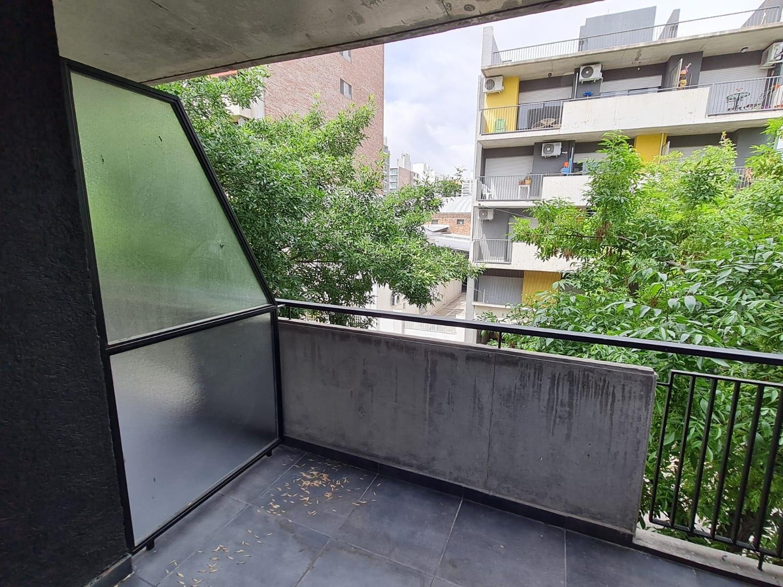 VENTA URQUIZA 2800 MONOAMBIENTE AL FRENTE CON BALCÓN - 8