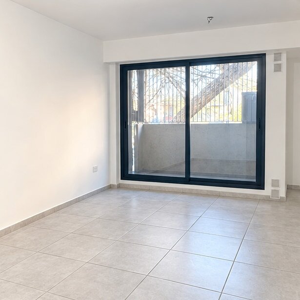 VENTA URQUIZA 2800 MONOAMBIENTE AL FRENTE CON BALCÓN - 6