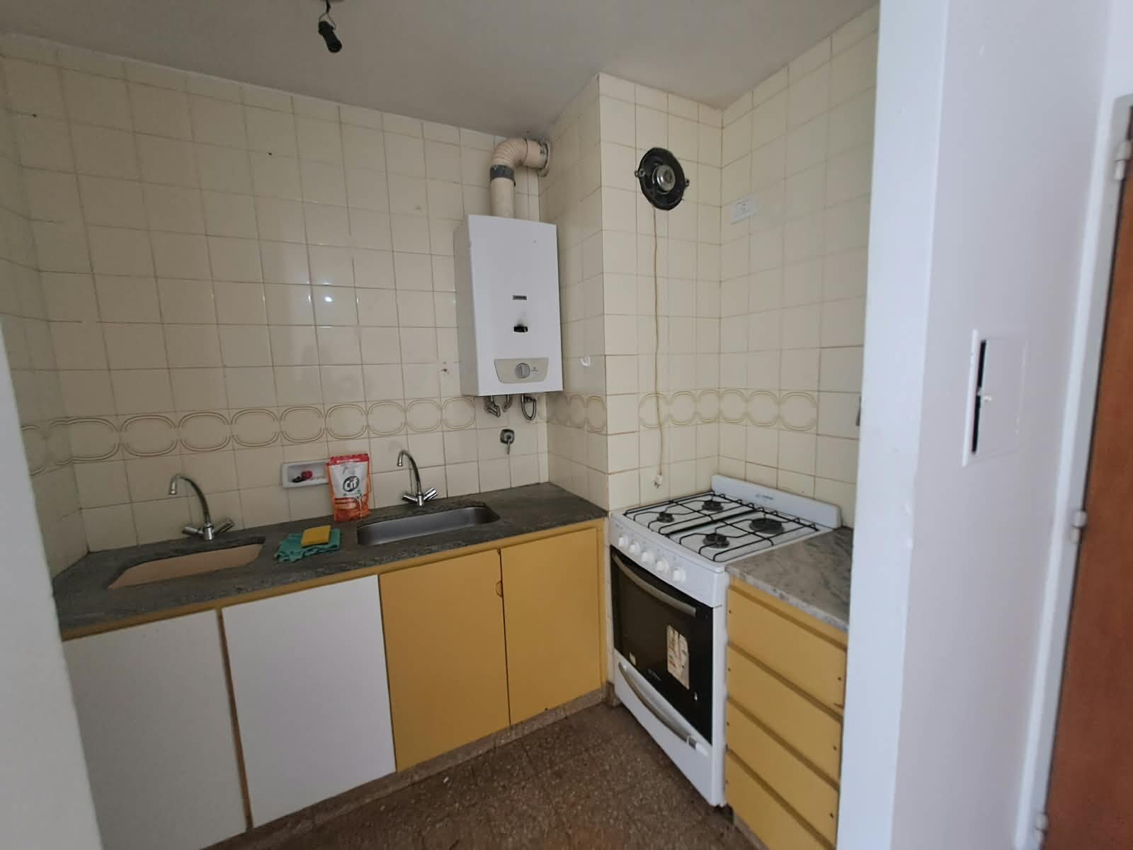 Departamento de un dormitorio en alquiler, centro Rosario - 5