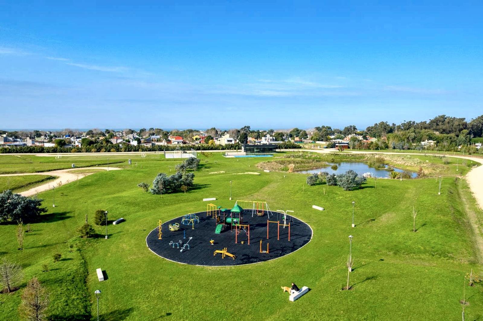 Lote barrio la cercania 1200 mts - 4