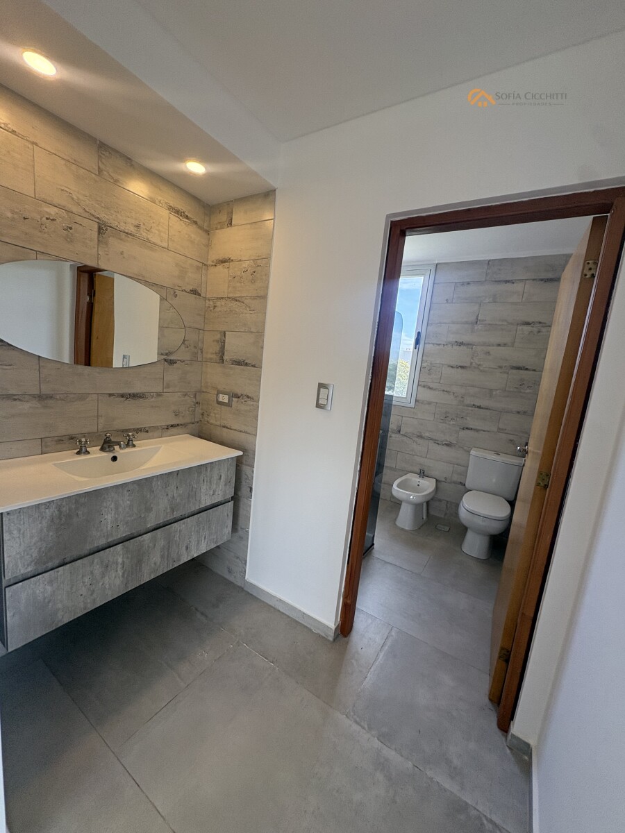 EN ALQUILER- PUERTO ROLDAN BARRIO CERRADO 3 DORMIT- 4 BAÑOS - 11