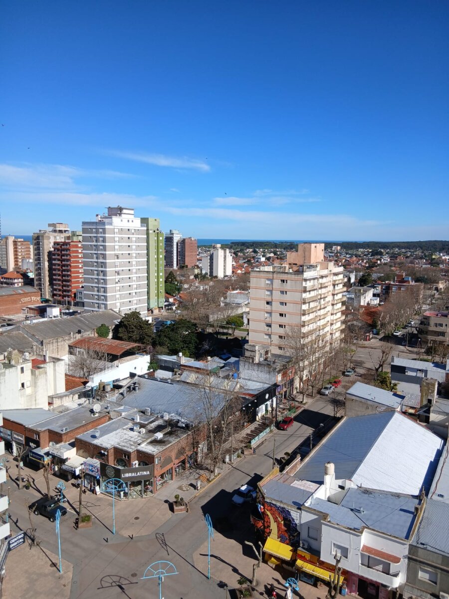 Alquiler temporario 1 ambiente en Miramar. Edificio 9 de Julio - 10