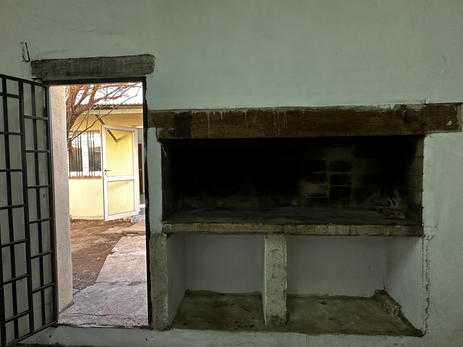 Casa en alquiler 2 dormitorios con cochera y patio en Barrio Yapeyú — foto 7