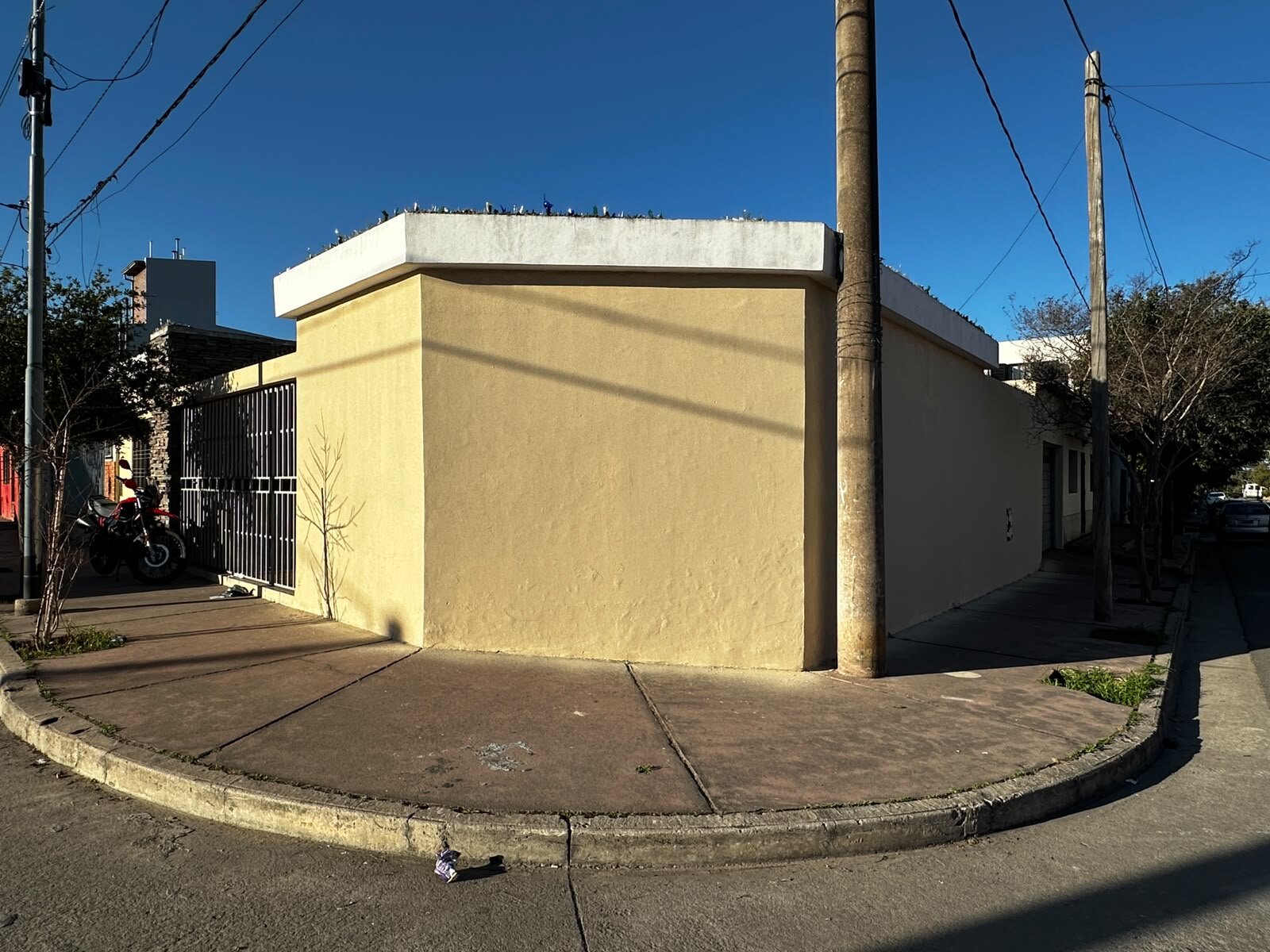 Casa en alquiler 2 dormitorios con cochera y patio en Barrio Yapeyú — foto 15