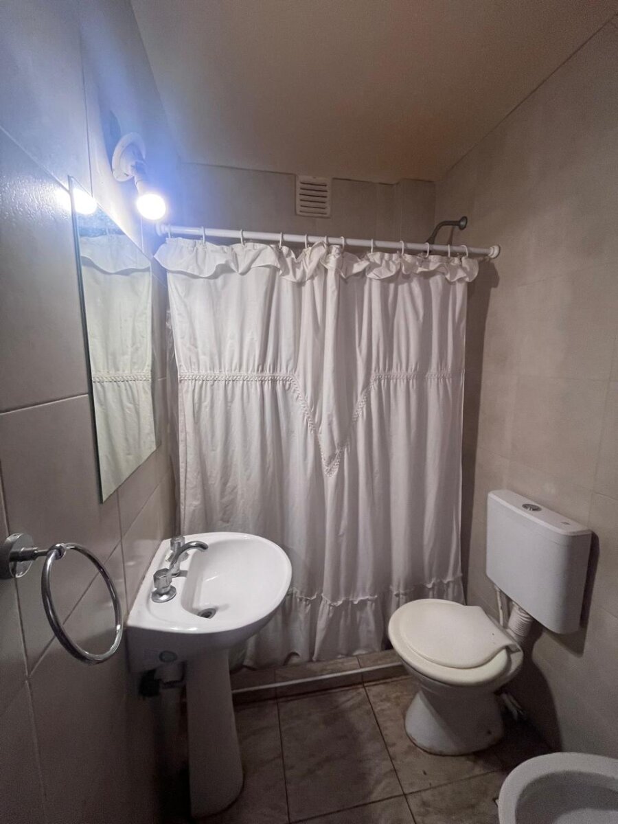 Departamento de 2 dormitorios en Alquiler, zona centro - Imagen 3