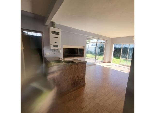 Venta de chalet en Temperley apto crédito - 4