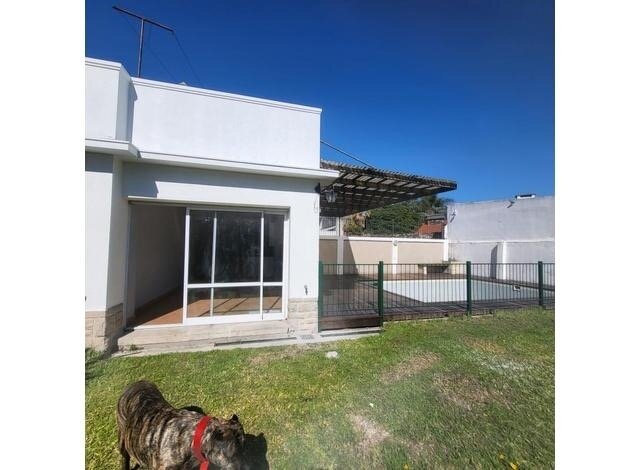 Venta de chalet en Temperley apto crédito - 2