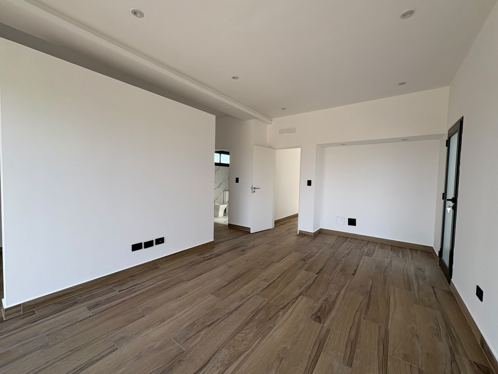 VENTA CASA SAN SEBASTIÁN-AREA 1 ZELAYA PILAR - 23