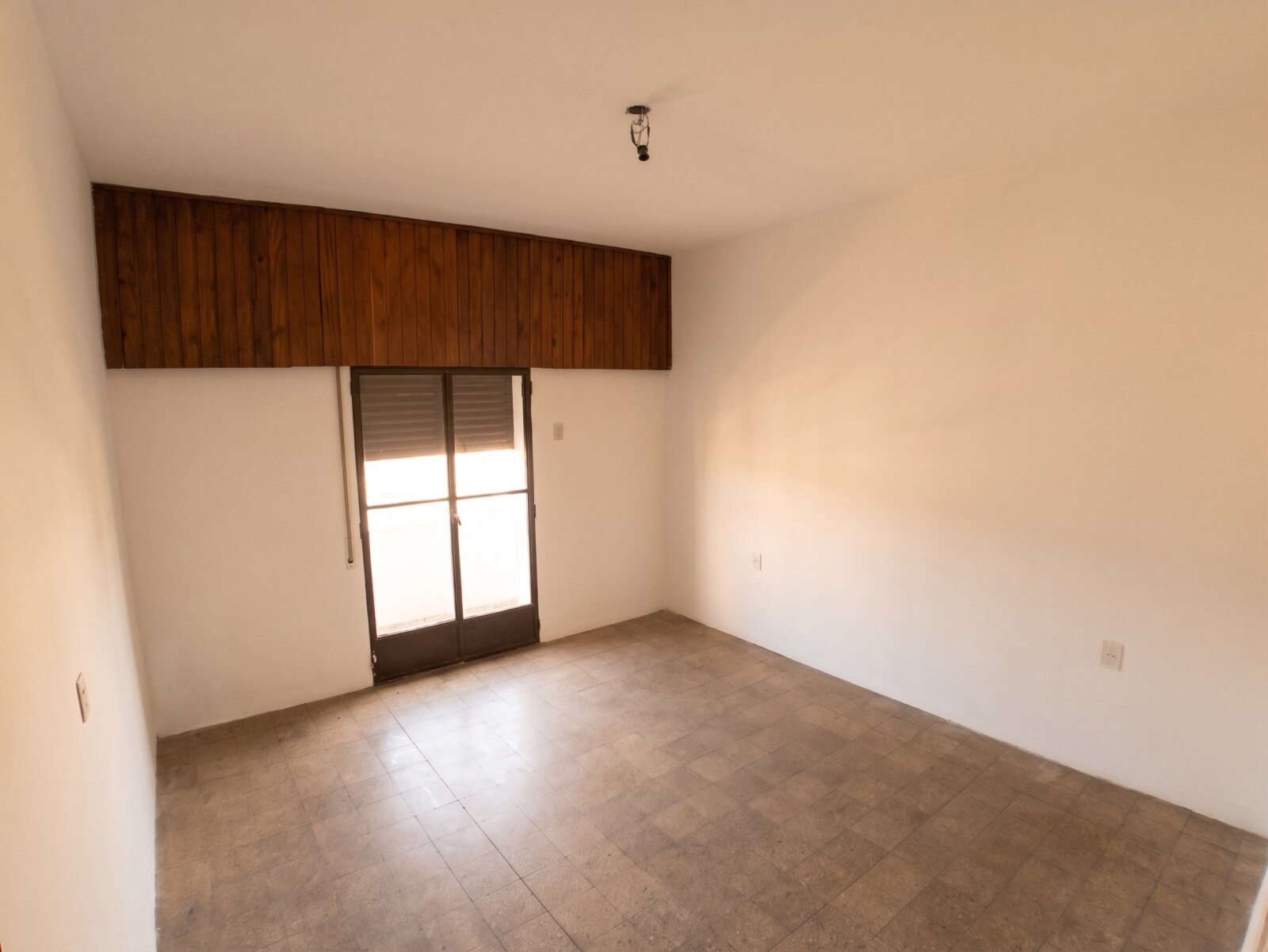 AMPLIA CASA EN PLANTA ALTA - 9