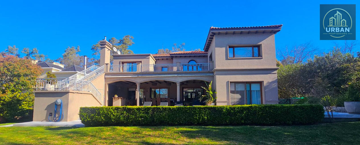 VENTA CASA KENTUCKY, FUNES - 11
