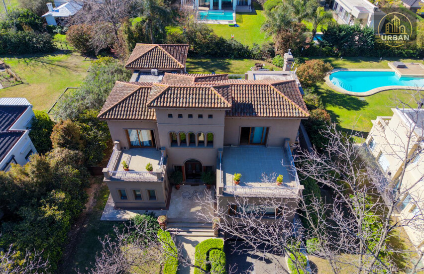 VENTA CASA KENTUCKY, FUNES - 2
