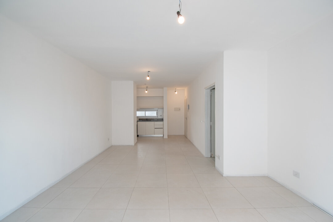Venta | Monoambiente amplio | Balcón | Miranda 5200 | Monte Castro | CABA — foto 3