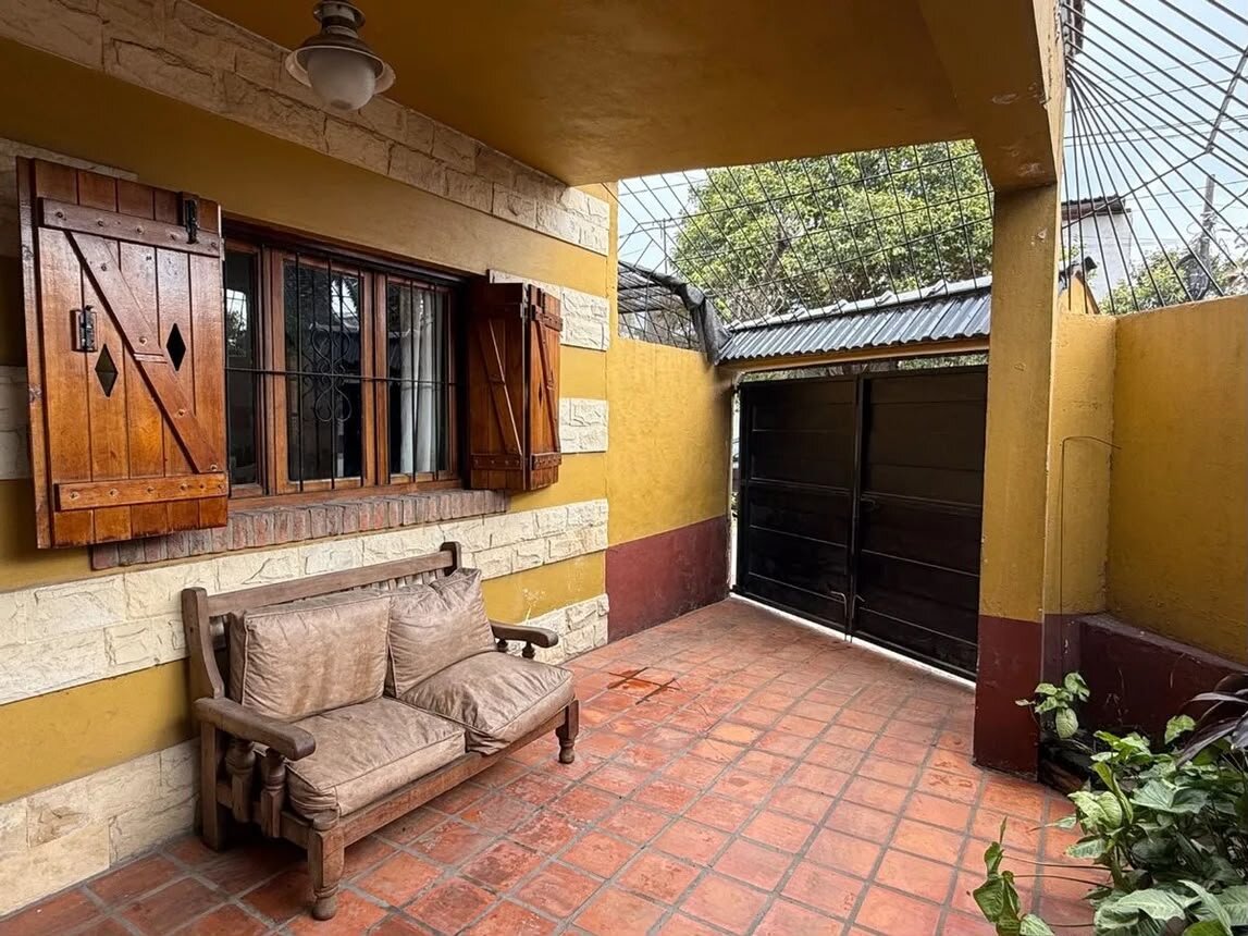 Casa 5 ambientes en villa sarmiento - 2