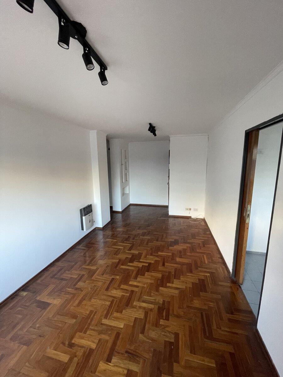 ALQUILER en NUEVA CÓRDOBA, Asador y Patio con césped - 9