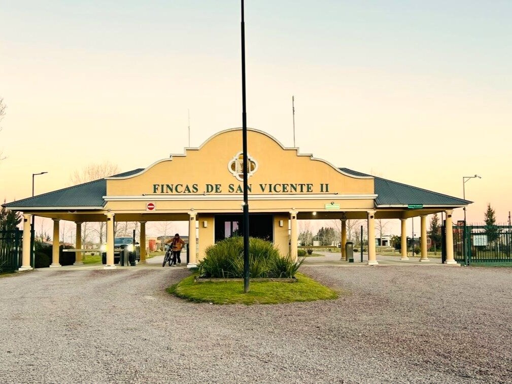VENTA DE LOTE EN  FINCAS DE SAN  VICENTE LAGUNA