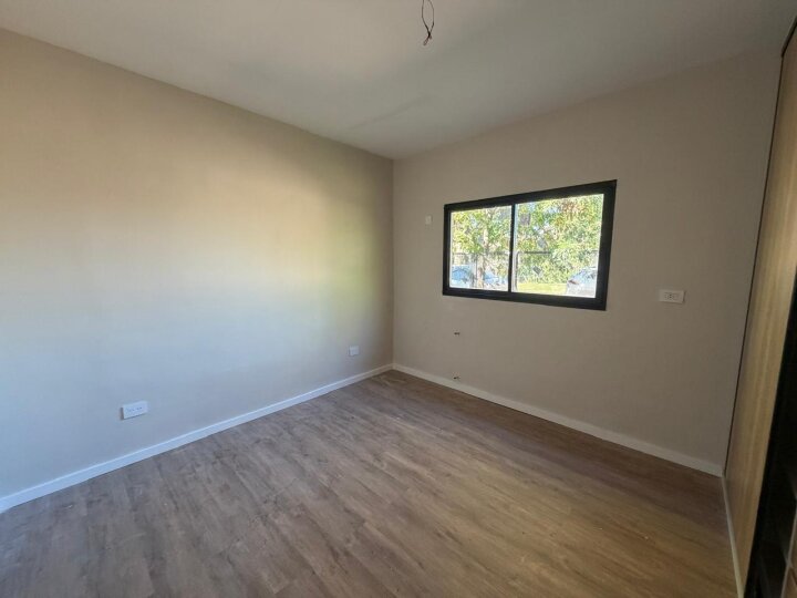 Casas - Roldan - Venta