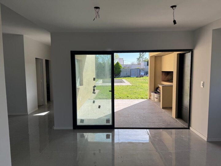 Casas - Roldan - Venta