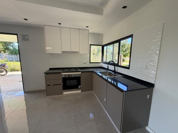 Casas - Roldan - Venta