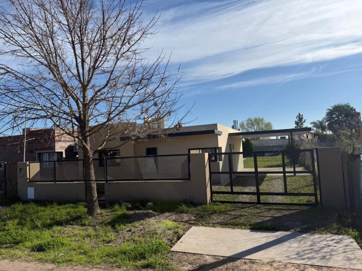 Casas - Roldan - Venta