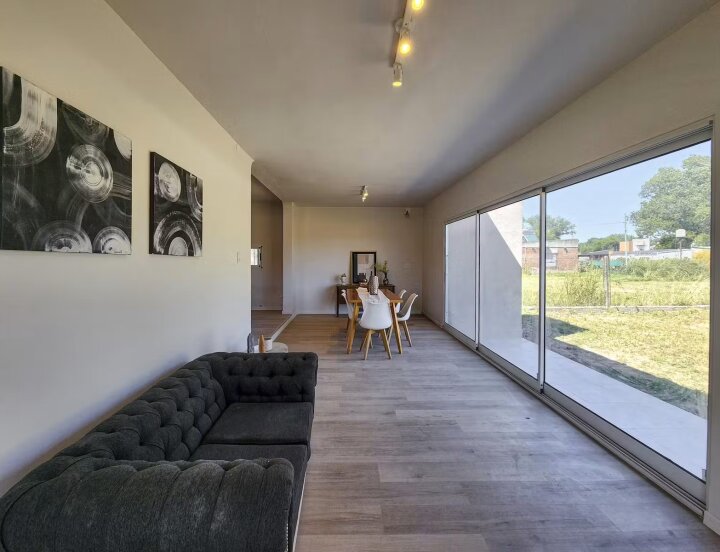 Casas - Funes - Venta