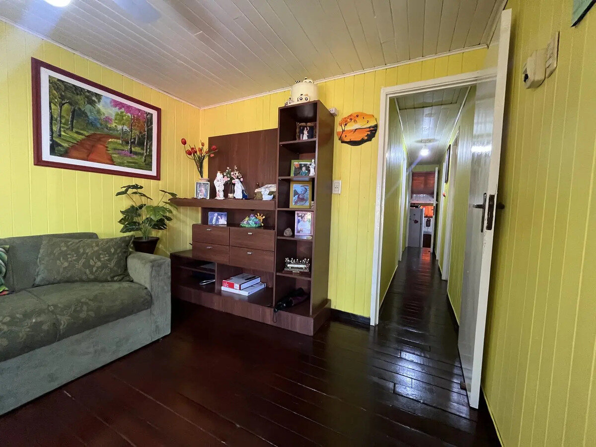 CASA DE 3 HABITACIONES EN VENTA UBICADA SOBRE CALLE MARIA ELENA WALSCH | PUERTO PIRAY MISIONES — foto 9