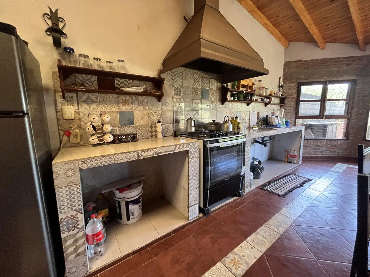 CASA EN VENTA UBICADA SOBRE CALLE SARANDI KM10 | ELDORADO MISIONES - 5
