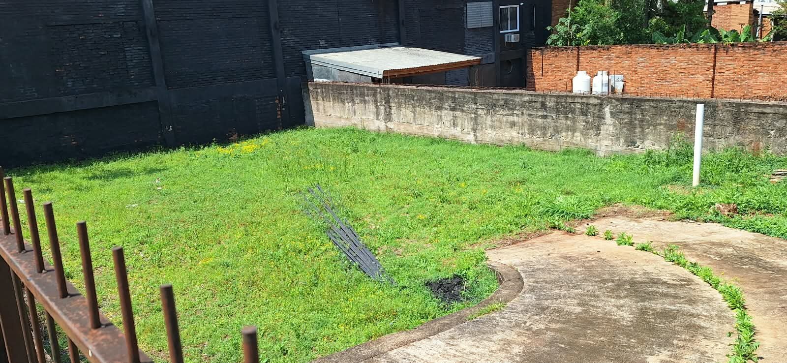 PROPIEDAD COMERCIAL: 2 LOCALES EN VENTA UBICADOS ENTRE CALLES COLON Y MALVINAS KM9 | ELDORADO MISIONES - 3