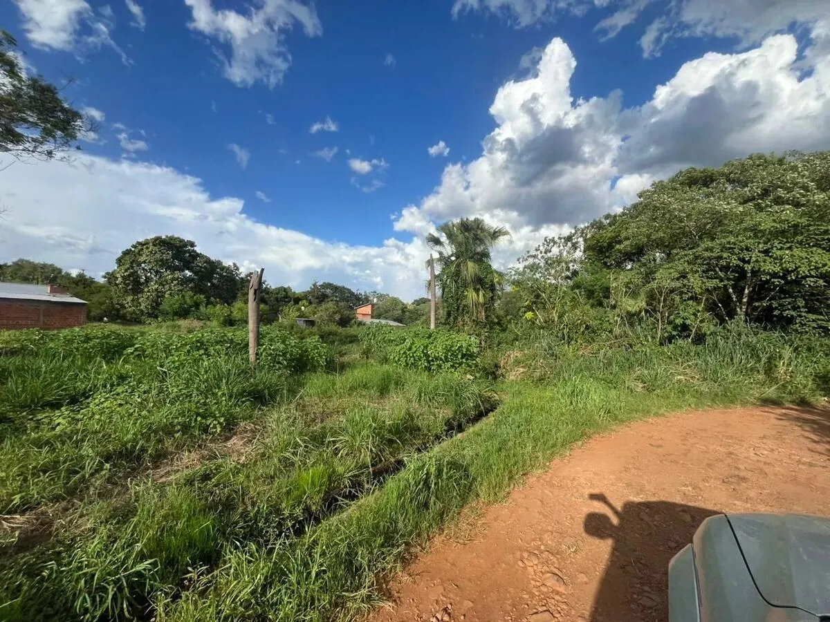 TERRENO EN VENTA EN BARRIO RESIDENCIAL DE LA CIUDAD DE ELDORADO KM10 - 3