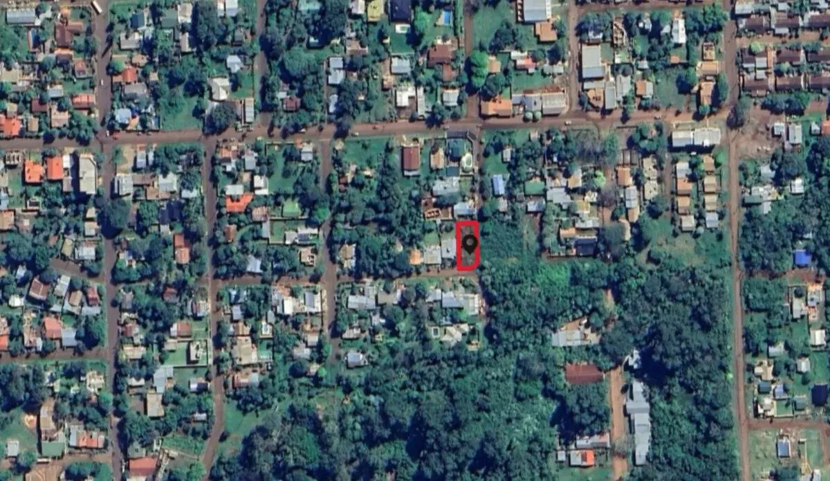 TERRENO EN VENTA EN BARRIO RESIDENCIAL DE LA CIUDAD DE ELDORADO KM10 - 2