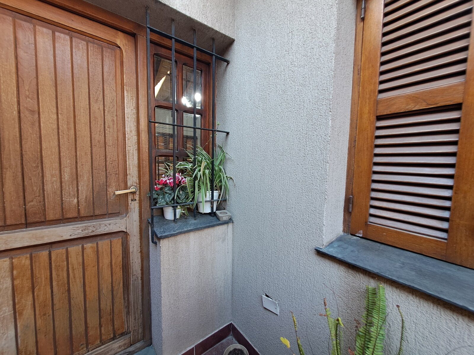 Casa 4 dormitorios con quincho y garage doble — Barrio San Martín — Apto crédito y permuta — foto 10