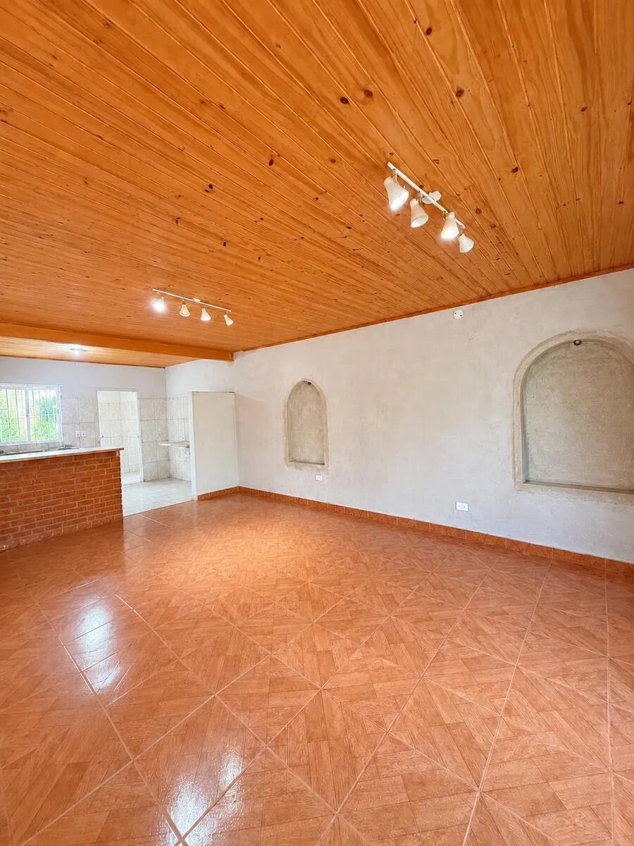 Casa De 3 Dormitorios En Venta En El Km5 De Eldorado — foto 2