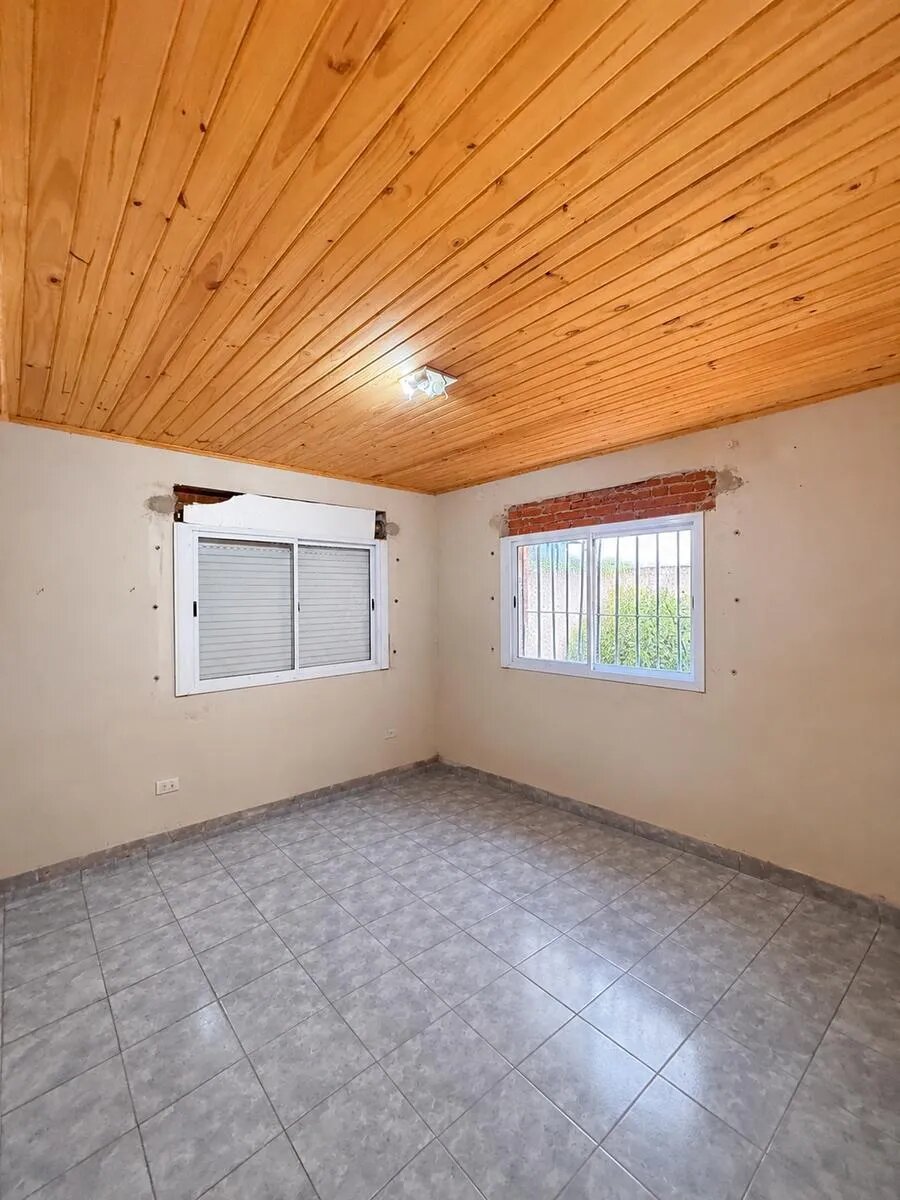 Casa De 3 Dormitorios En Venta En El Km5 De Eldorado — foto 5