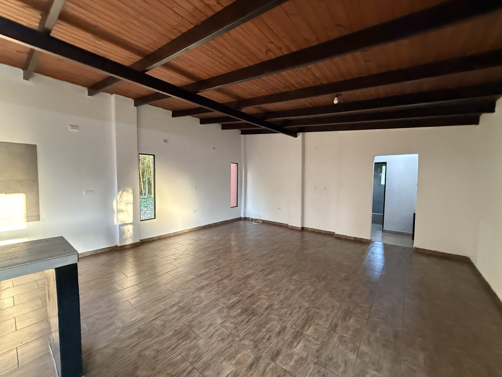 CASA MINIMALISTA DE UNA HABITACIÓN EN VENTA EN EL KM6 DE ELDORADO | MISIONES — foto 6