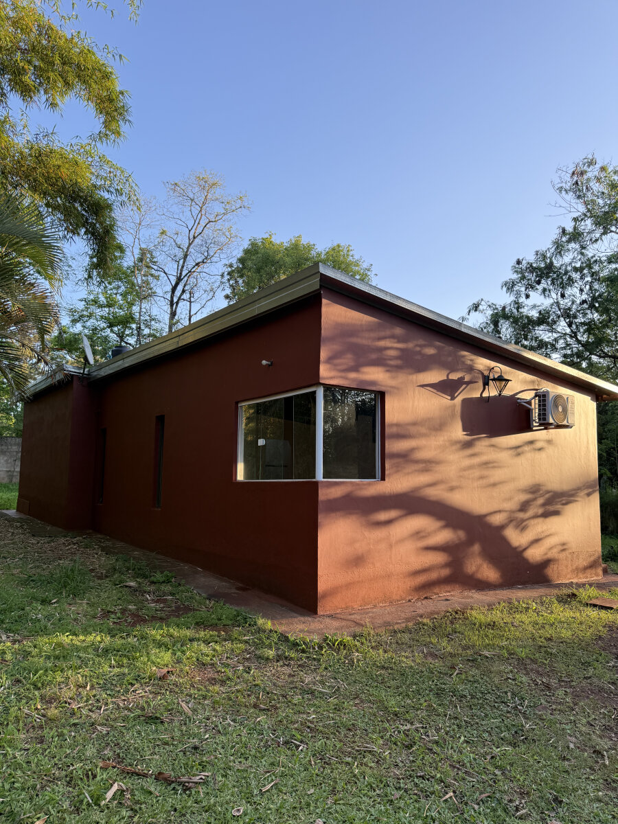 CASA MINIMALISTA DE UNA HABITACIÓN EN VENTA EN EL KM6 DE ELDORADO | MISIONES — foto 3