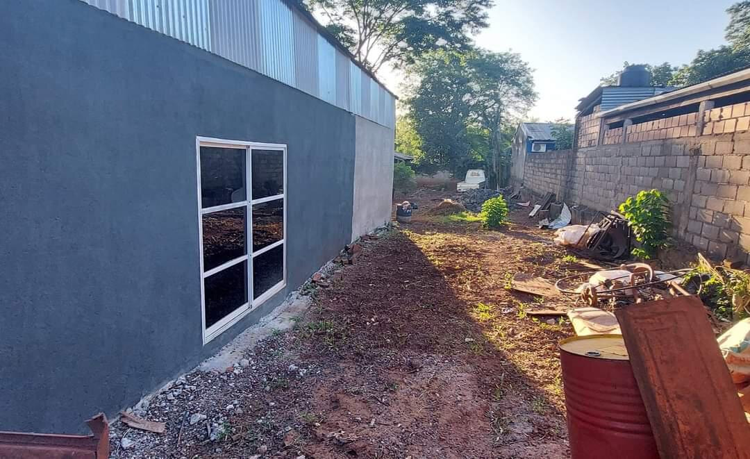 Amplio Deposito En Venta Ubicado En La Ciudad De Eldorado - Misiones - 3