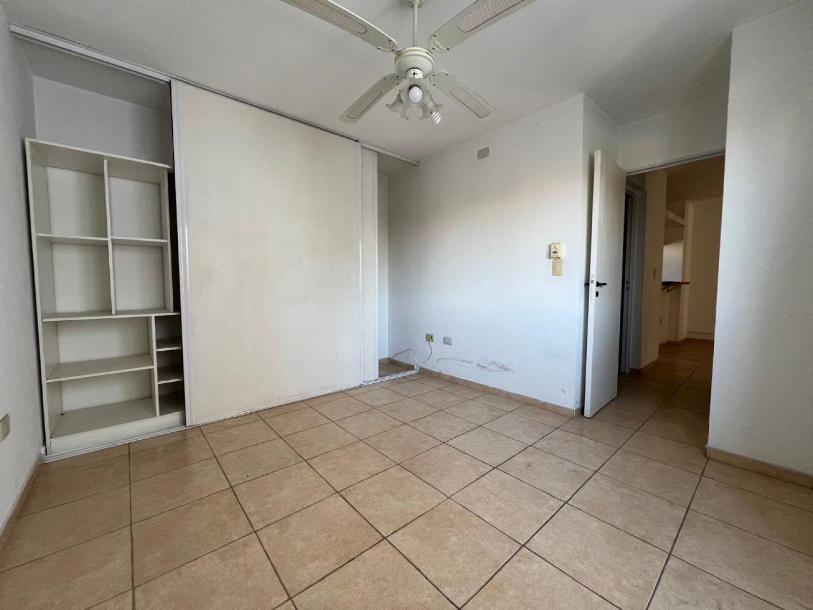 Departamento de 1 dormitorio en Alquiler en General Pueyrredon — foto 13