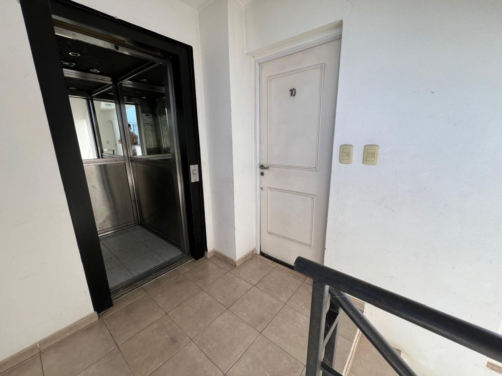 Departamento de 1 dormitorio en Alquiler en General Pueyrredon — foto 4