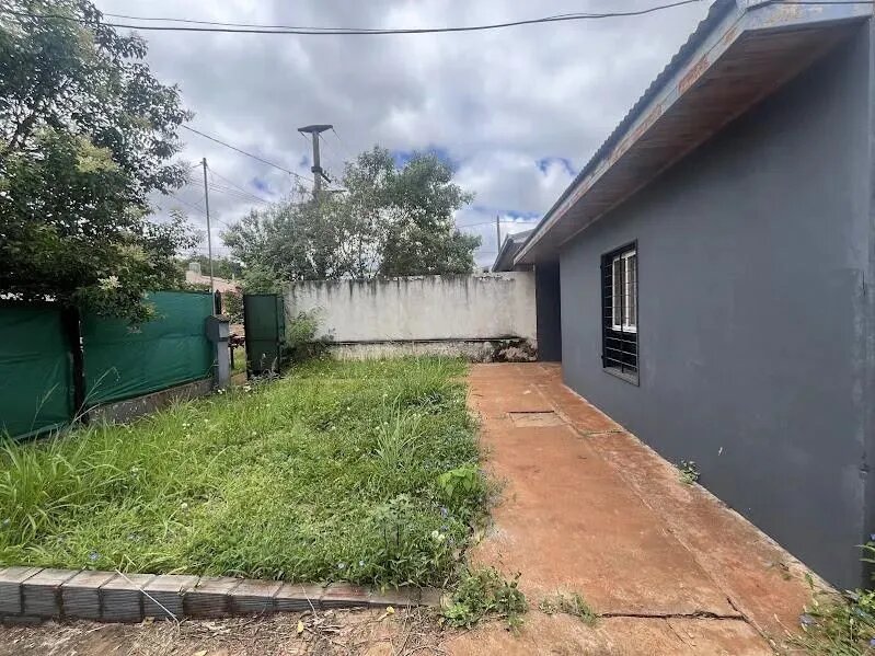 Casa En Venta En B° Los Lapachos Km4 De Eldorado Misiones — foto 3