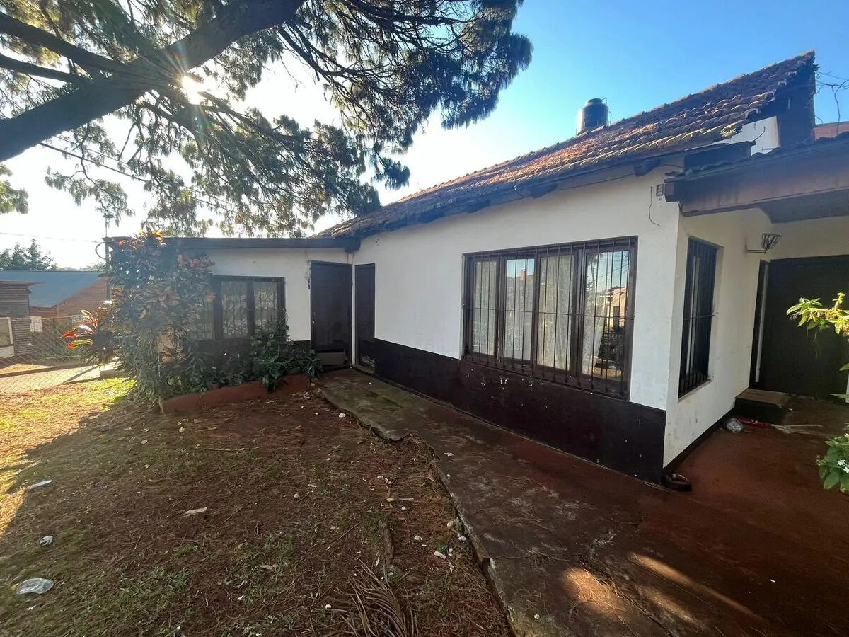 Casa En Eldorado Misiones Calle Campichuelo Y Dinamarca Km9 — foto 2