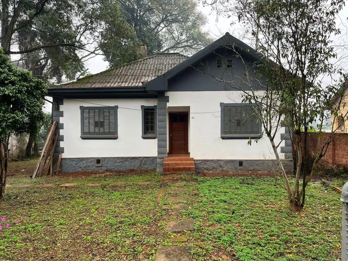 Casa En 3 Habitaciones En Alquiler Zona Oeste Km4 De Eldorado