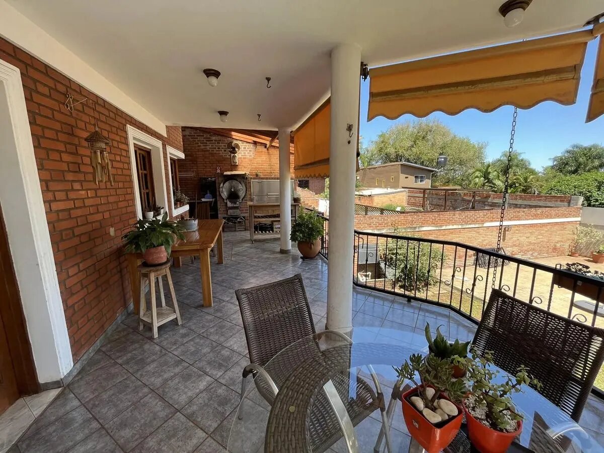 Casa En Calle Esperanza 231 - 18
