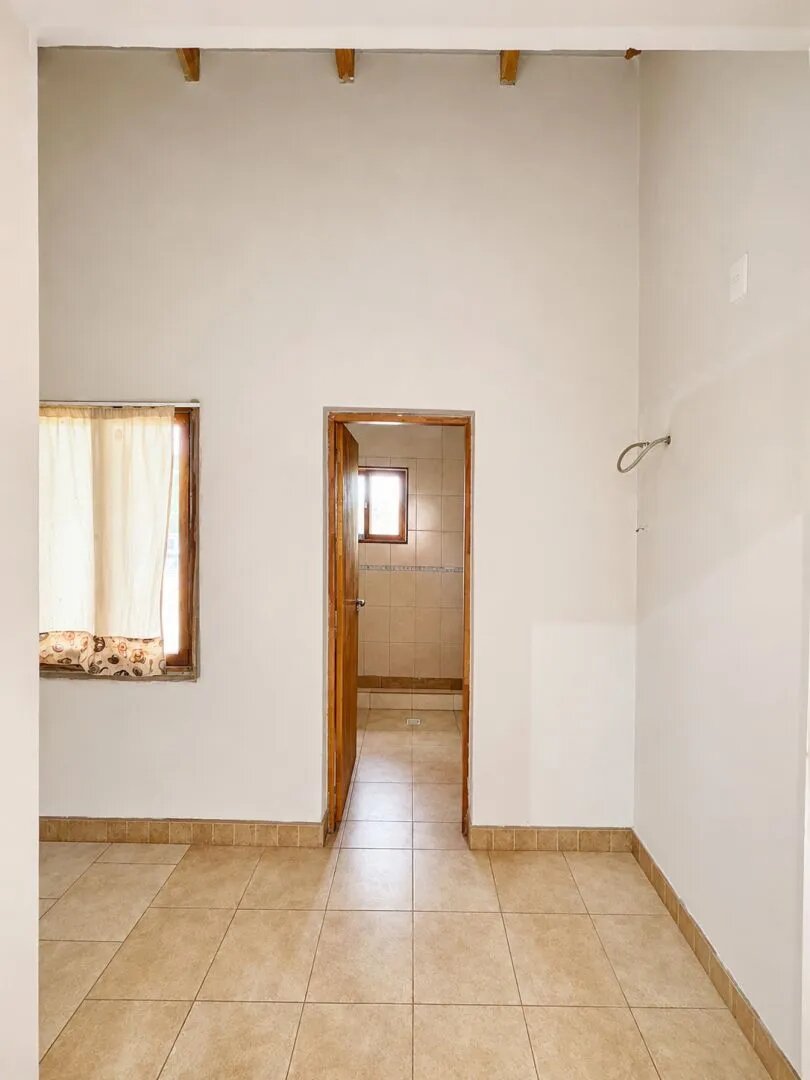 Amplia casa de dos plantas en venta Eldorado Misiones km 11 — foto 9
