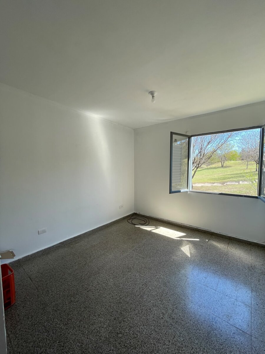 VENTA DEPARTAMENTO 3 DORMITORIOS ZONA NORTE - Imagen 2