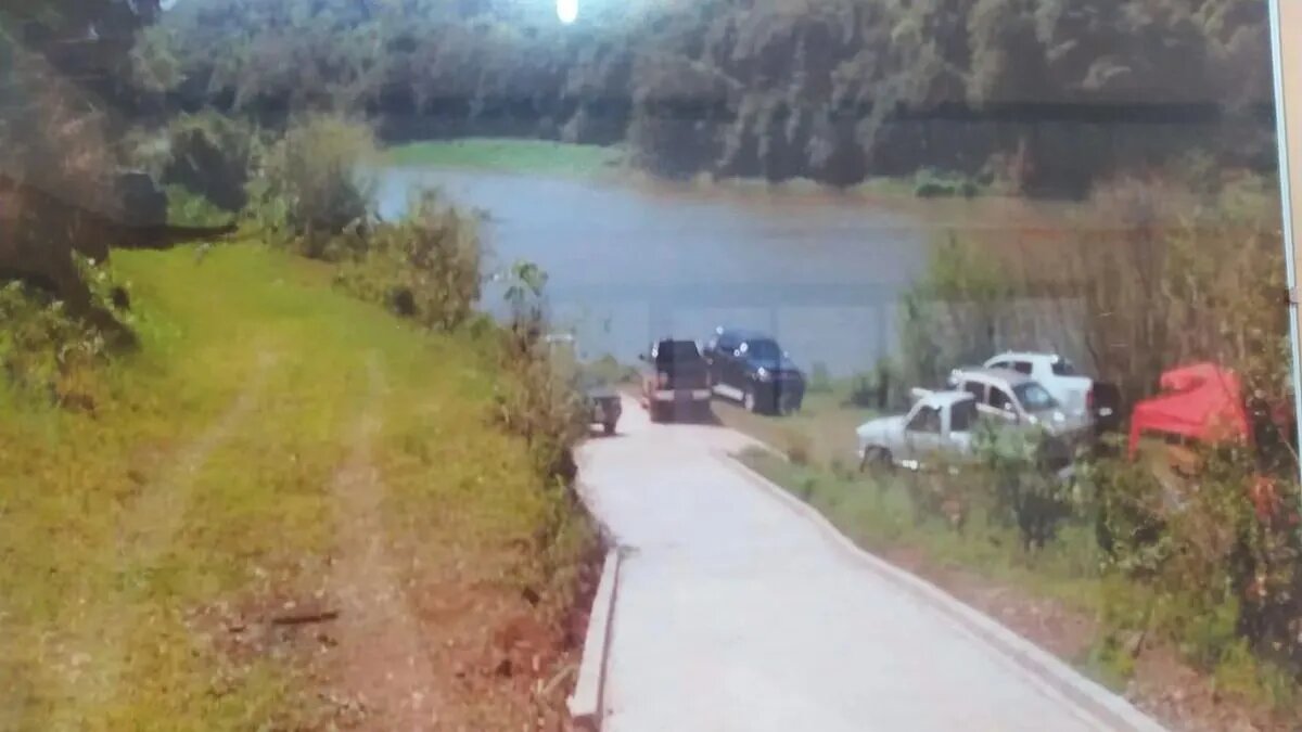 Gran Terreno Sobre El Arroyo Piray Miní - 7
