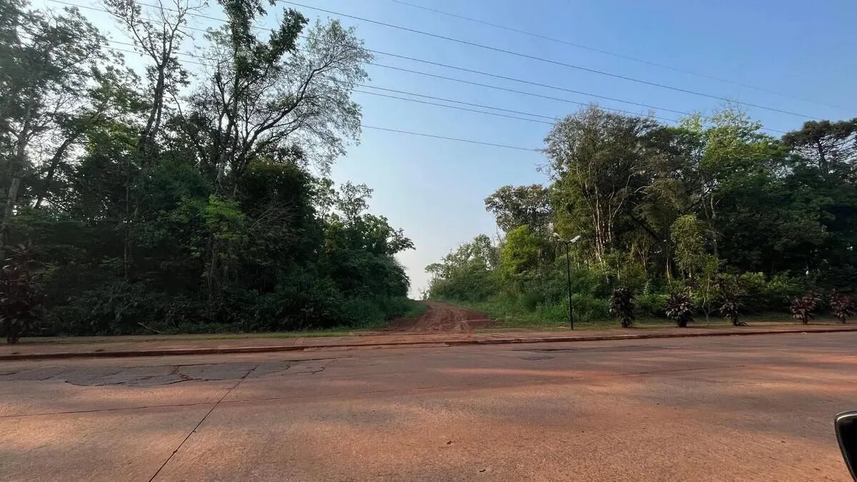 Terreno En Eldorado Misiones Sobre Avenida Hipolito Yrigoyen Y Calle Guembe - 8